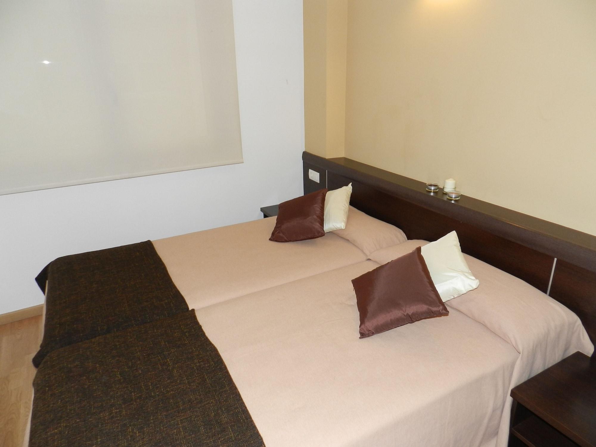 Hotel Travessera Βαρκελώνη Εξωτερικό φωτογραφία