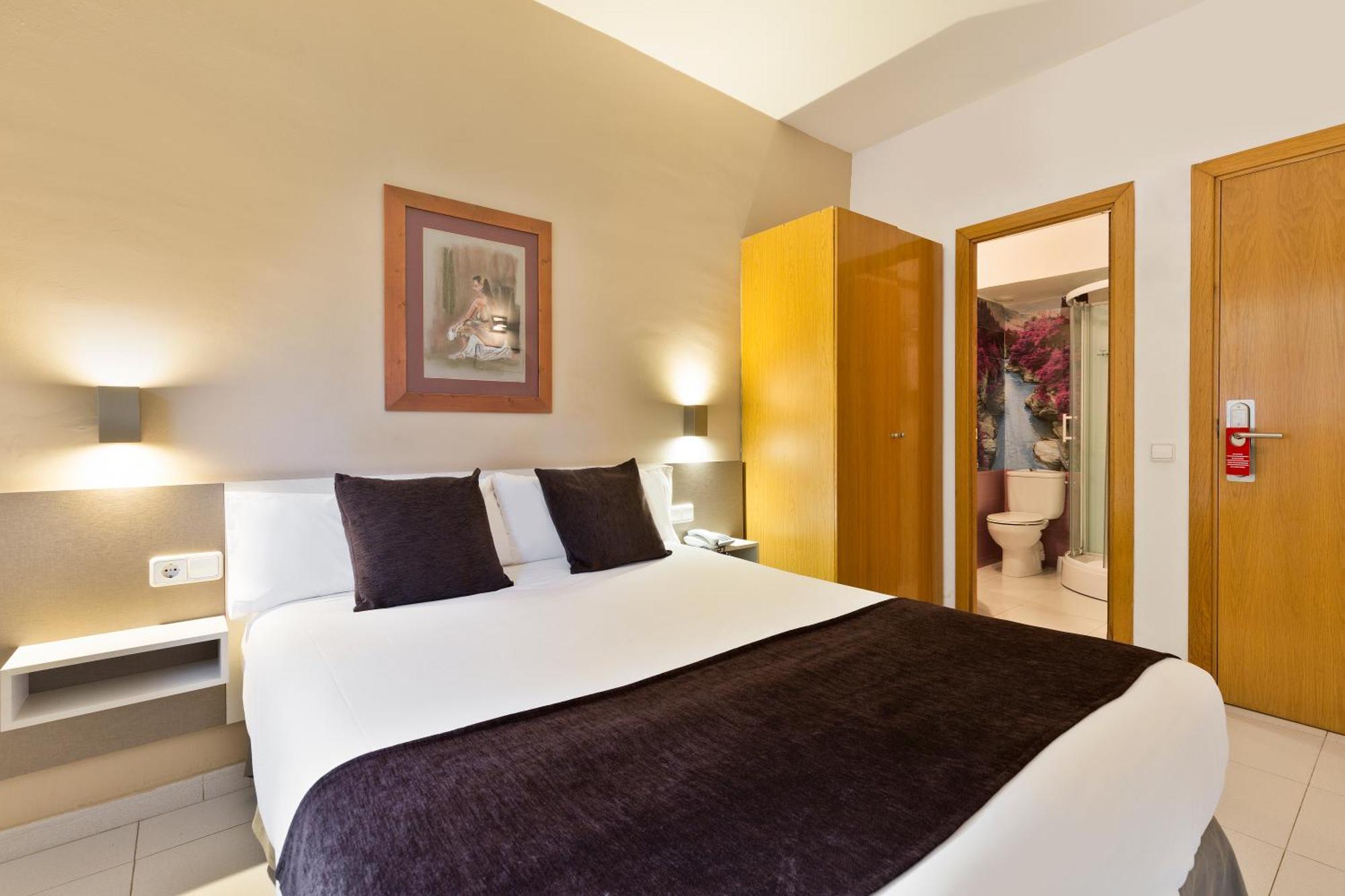 Hotel Travessera Βαρκελώνη Εξωτερικό φωτογραφία